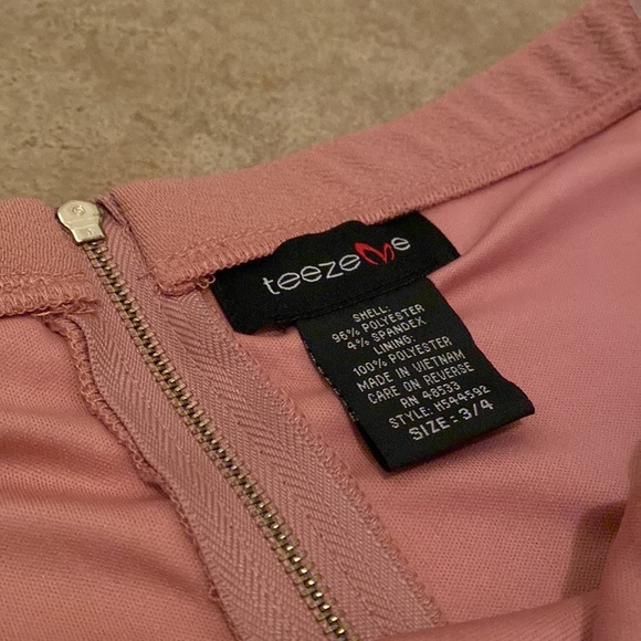 Mini Pink Dress, Off the Shoulder - Picture 3 of 4